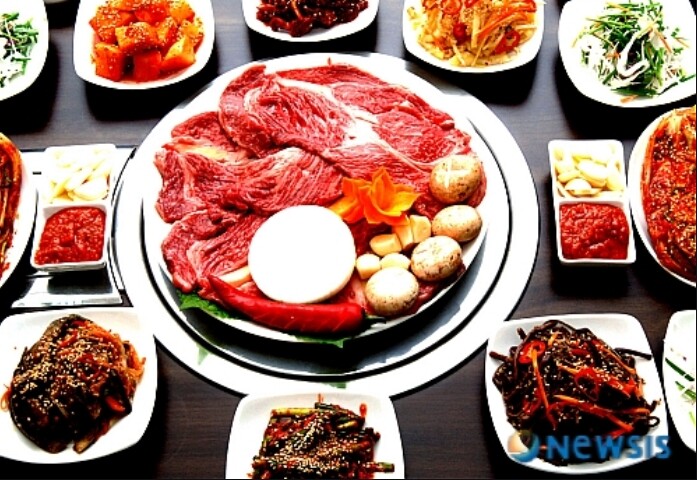 리그오브레전드 인벤 : 해체된 알리스타 - LoL 팬아트/카툰 게시판