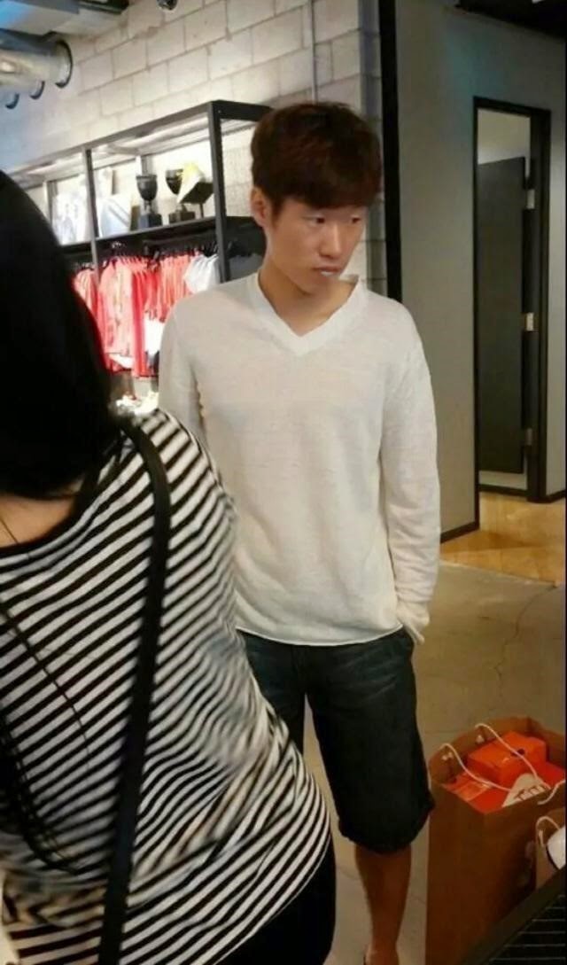 강남나이키에서 쇼핑중인 백수 - 디아블로3 인벤 자유게시판 - 디아블로3 인벤 강남나이키에서 쇼핑중인 백수 - 디아블로3 인벤 자유게시판